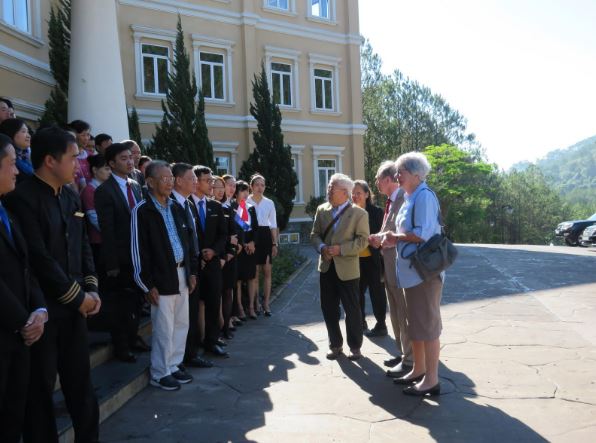 Dalat Edensee Lake Resort & Spa chào đón Giáo sư đạt giải Nobel Vật lí Gerard 't Hooft và phu nhân đến tham quan nghỉ dưỡng