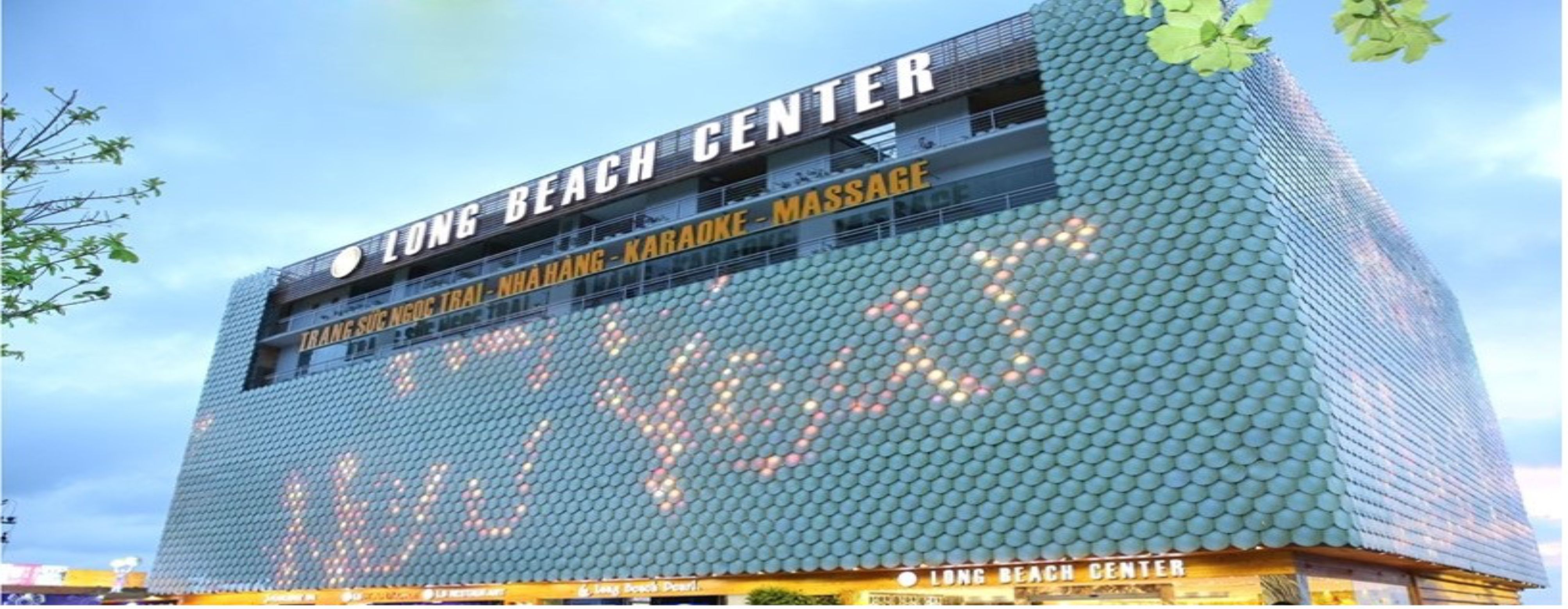 Trung tâm giải trí mua sắm Long Beach Center khai trương tại Phú Quốc