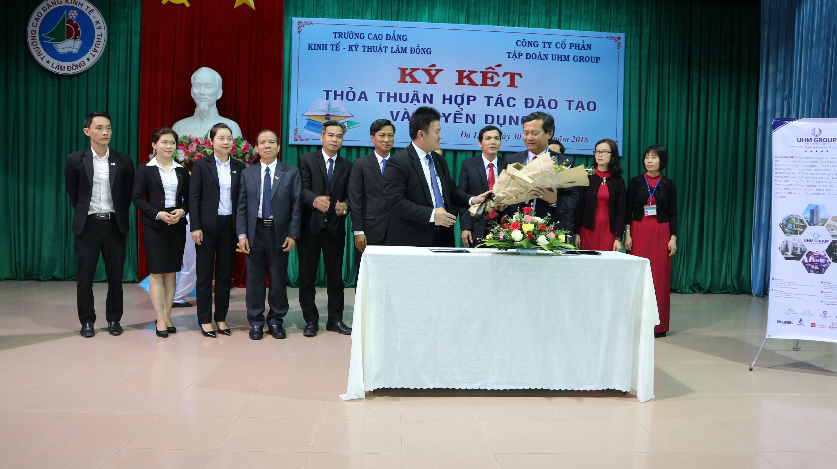 Collaboration Training Recruitment Ceremony between UHM Group and Lam Dong College of Technical Economics