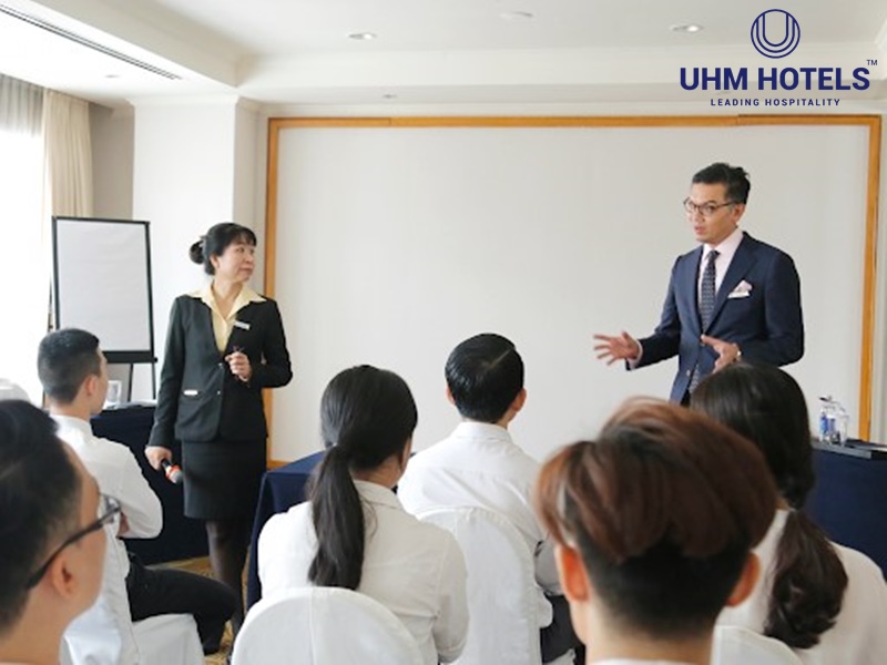 5 Mẹo Chọn Hệ Thống Quản Lý Doanh Thu Hiệu Quả Trong Kinh Doanh Khách Sạn